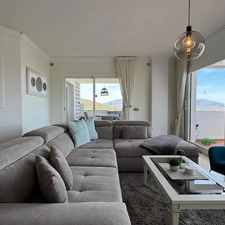 Golf Sea Retreat La Mairena East Lejlighed