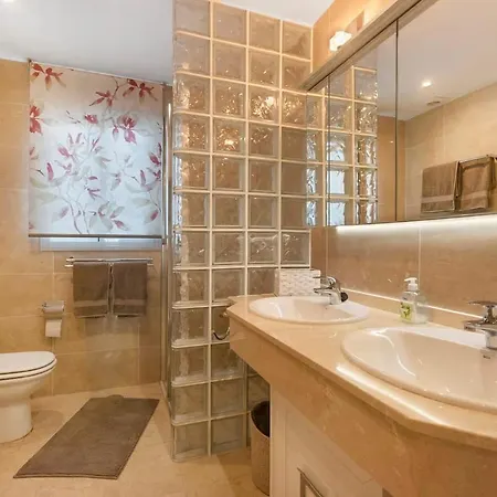 Golf Sea Retreat La Mairena East * Marbella